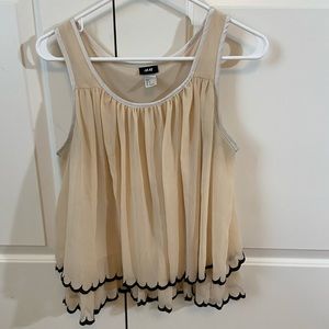 Beautiful H&M Flowy Cream Blouse!